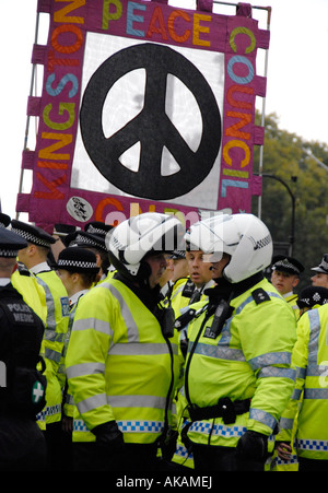 Stoppen Sie die Krieg-Demonstration 8. Oktober 2007, die ursprünglich war verboten aber endete mit 5000 marschieren, Parliament Square Stockfoto
