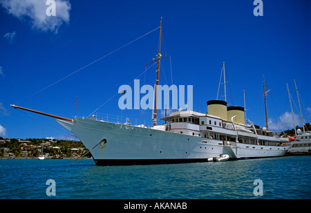 Talitha G startete im Jahr 1930 abgebildet vor Anker in Falmouth Harbour Antigua Stockfoto