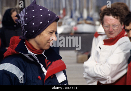 Königliche Prinzessin Anne Elizabeth Alice Louise dirigiert königlich Pflichten in einer Marine im Süden Englands Stockfoto