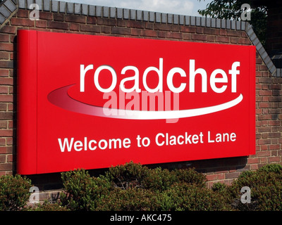 Roadchef Willkommen Schild am Eingang der Clacket Lane Autobahn M25 Dienstleistungen bereich Südseite zwischen Limpsfield Surrey und Westerham Kent England Großbritannien Stockfoto