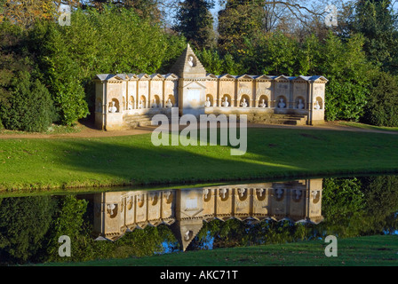 Der Tempel des britischen Worthies, Stowe Landscape Gardens, Buckinghamshire, England Stockfoto