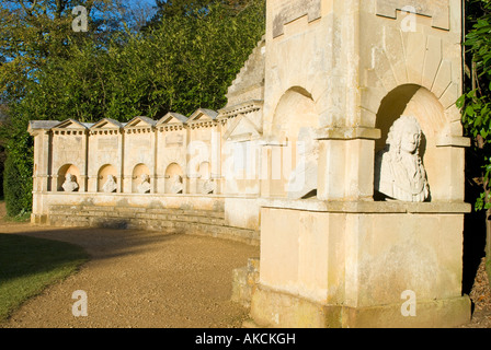 Der Tempel des britischen Worthies, Stowe Landscape Gardens, Buckinghamshire, England Stockfoto