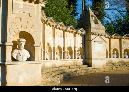 Der Tempel des britischen Worthies, Stowe Landscape Gardens, Buckinghamshire, England Stockfoto