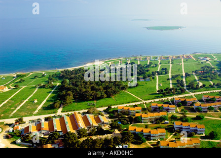 Kroatien, Istrien Halbinsel, Felder am Meeresufer, Luftbild Stockfoto