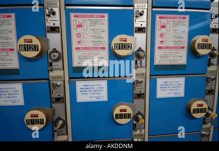 Schließfächer-Tokyo-Japan Stockfoto