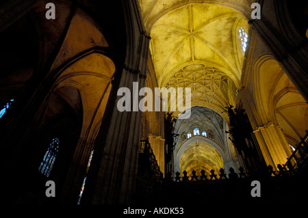 Spanien Andalusien Sevilla Kathedrale der Retrochor Altar und Chor Stockfoto