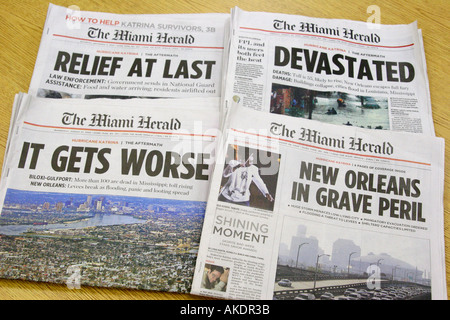 Miami Florida,Herald Titelseite,Tageszeitung Wetternachrichten Hurrikan Katrina Schlagzeilen New Orleans, Stockfoto