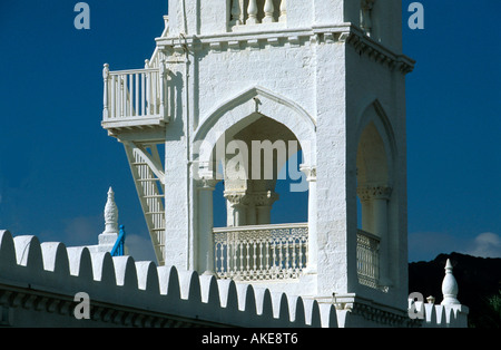 OM, Altstadt von Muscat, Minarett der Moschee "Masjid Al-Zuwawi" in der Altstadt von Muscat, Muscat, Oman Stockfoto
