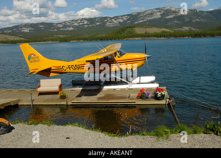 Flugzeug Wasserflugzeug Ponton Wasserflugzeug auf Lake Schwatka Whitehorse Yukon Territory Kanada Stockfoto