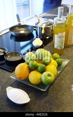 Obstschale in Küche Gourmet Küche Stockfoto