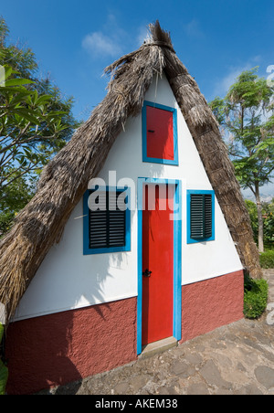 Santana-Style House, botanische Gärten, Funchal, Madeira, Portugal Stockfoto