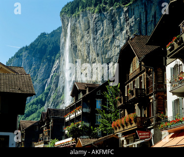 Staubbach Fall Dorf Lauterbrunnen Region des Berner Highlands Alpes Kanton Bern Stockfoto