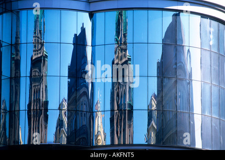 Österreich, Wien, Stephansplatz, von Hans Hollein Entworfenem Haas-Haus Stockfoto