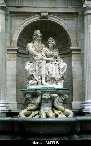 Österreich, Wien 1, Albertinaplatz, Detail Vom Danubiusbrunnen (1869) eine der Albrechtsrampe Stockfoto