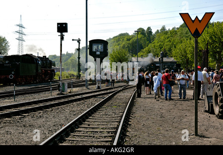 Anzeige der erhaltenen Dampflokomotiven während der 30. Geburtstagsfeiern, Bochum Eisenbahnmuseum (größte Länder) in Deutschland. Stockfoto