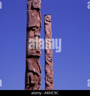 (Männliche) Gitxsan Totempfahl, Kispiox, Northern BC, Britisch-Kolumbien, Kanada Stockfoto