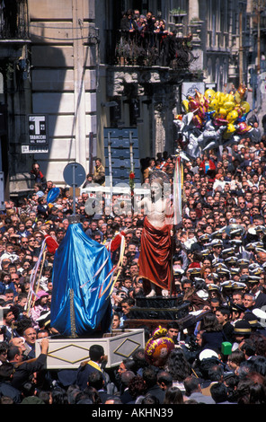 Traditionelle Wasa Wasa Kuss Kuss Pasqua Osterfestspiele in Modica Ragusa Provinz Sizilien Italien Stockfoto