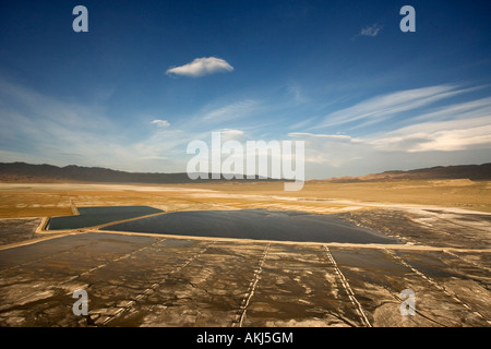 Antenne des Owens Valley Alkali flach in Kalifornien, USA Stockfoto