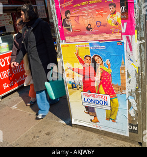 Bollywood Film Filmplakat Namasta London außereuropäischen Himalaya Palast Kino Southall West London England uk Stockfoto