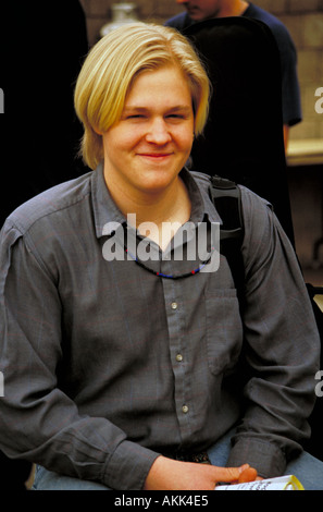 Teen männlich, Lächeln, Porträt Stockfoto