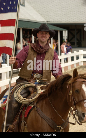 Pferd und Reiter geben Anzeigen im Kentucky Horse Center für Touristen zu sehen, USA Stockfoto