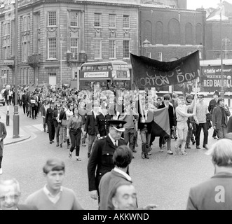 1968-Protest in London gegen das Porton Down biologische Kampfstoffe Establishment. Stockfoto