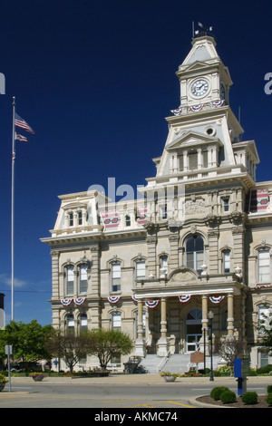 Freiheit Gerechtigkeit Gerichtsgebäude in Zanesville Ohio USA Muskingum County Baujahr 1874 Second Empire amerikanische Architektur Stockfoto