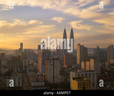 Kuala Lumpur Skyline bei Morgengrauen Malaysia Stockfoto