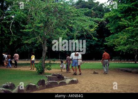 Puerto Rico, Menschen, Touristen, Reisegruppe, Besuch, Tibes Eingeborene zeremonielle Zentrum, in der Nähe von Stadt Ponce, Puerto Rico Stockfoto