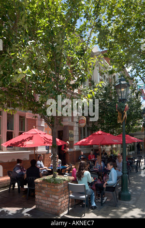 Straße Cafe auf Victoria Avenue Int Stadtzentrum, Wanganui, Nordinsel, Neuseeland Stockfoto