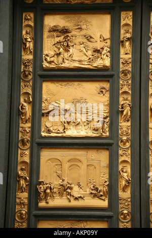 "Türen des Paradieses', 'Tür des Paradieses" oder "Gates Of Paradise", East Türen von Lorenzo Ghiberti, die Josua Panel (Detail) - Baptisterium von Florenz Italien Stockfoto