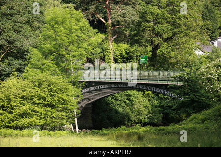 Berühmten Waterloo Brücke in der populären touristischen Stadt Betws-y-Coed Snowdonia North Wales UK Großbritannien EU Stockfoto