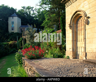 GB - WALES: Gärten in Portmeirion Dorf Stockfoto