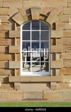 Fenster eines der Pavillons des Chatelherault Hunting Lodge in der Nähe von Hamilton, South Lanarkshire, Schottland Stockfoto