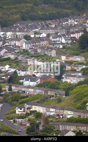 Traditionelle Reihenhaus Häuser aus der viktorianischen Ära in Rhondda Valley South Wales Großbritannien Stockfoto