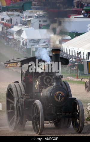 Angetriebene Dampftraktor an die Great Dorset Steam Fair 2007 Stockfoto