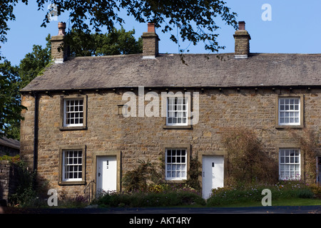 Ferienhäuser in Downham Dorf in Ribble Valley Stockfoto