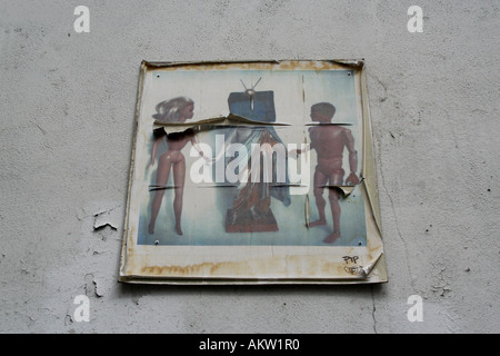 Poster an der Wand ein dublin Stockfoto