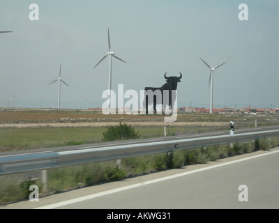 Industrielandschaft Spanien bull Stockfoto