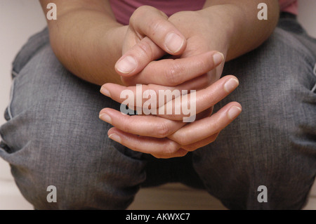 Eine Person, die gefalteten Hände. Stockfoto