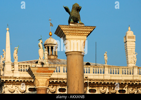Spalte von der Löwe von San Marco, Piazza San Marco, Venedig, Italien Stockfoto