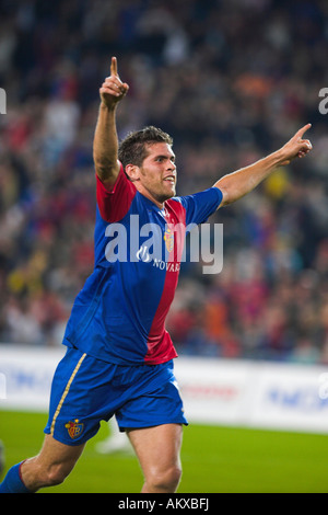 UEFA-Cup-FC Basel vs. FK Sarajevo erste Runde - 4. Oktober 2007, Basel Nr 7 Benjamin Huggel nach Tor, St. Jakob-Park, Basel, Stockfoto