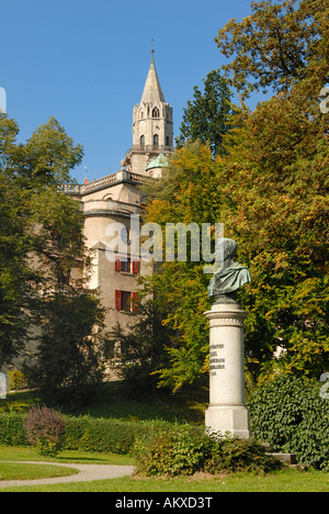 Schloss Sigmaringen und die Büste von Prinz Karl von Hohenzollern - Baden-Württemberg, Deutschland, Europa. Stockfoto