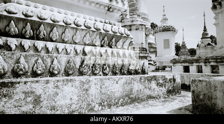 Thai Royal Friedhof im Wat Suan Dok aka Wat buppharam Chiang Mai in Thailand in Fernost Südostasien. orientalische Architektur Kunst historische Reisen Stockfoto