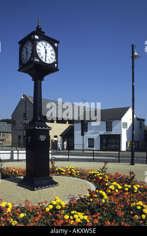 Jubilee Gardens und Uhr, Chatteris, Cambridgeshire, England, UK Stockfoto