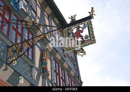 Die Taverne "Zum Riesen", älteste Taverne in Deutschland, Altstadt, Fachwerk Häuser, Miltenberg, Bayern, Deutschland Stockfoto