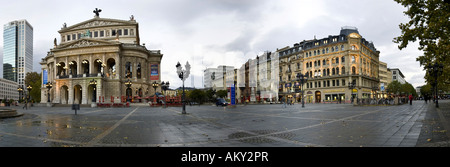 Opernplatz mit alten Oper, Frankfurt am Main, Hessen, Deutschland Stockfoto