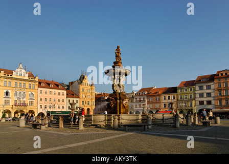 Ceske Budejovice-Budweis-Nam. Piemysla Otakara II. Böhmen-Tschechien mit dem Samson-Brunnen Stockfoto