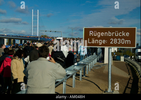 Die neue Ruegenbruecke (Rügen-Brücke), Verbindung von Stralsund und der Insel Rügen, Mecklenburg-Western Pomerania, Deutschland Stockfoto