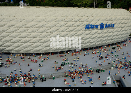 Fußball Stadion Allianz Arena gemacht von Lego, Freizeitpark Legoland, Günzburg, Deutschland Stockfoto